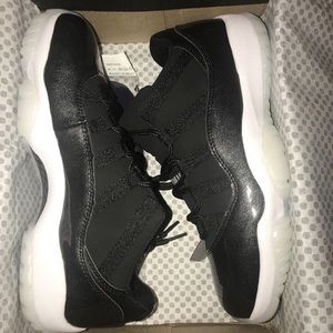 Jordan 11s never worn